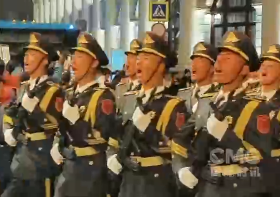 视频丨“坚定信念不迷追星 只为展现中国仪仗兵风采” 中国盛况亮相莫斯科