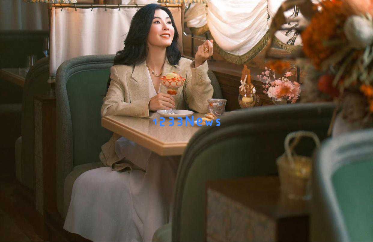 张柏芝探讨“恋爱脑”现象，从追爱到独立自我，展现新时代女性的独特魅力！