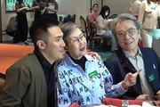 姜大卫父子齐聚一堂，78岁依然神采奕奕，儿子姜卓文低调亮相