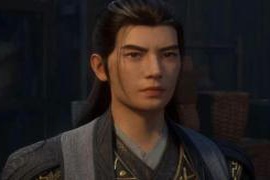 在大战前夕，大长老暗中算计韩立，梅凝美人揭露秘密并向韩立求助