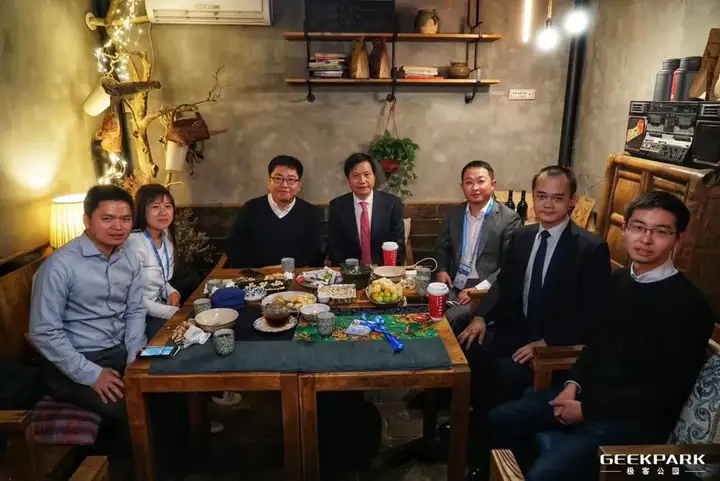 宇树科技王兴兴的早期故事：还原天使轮投资人当年的坚定、纠结与今天的新期望