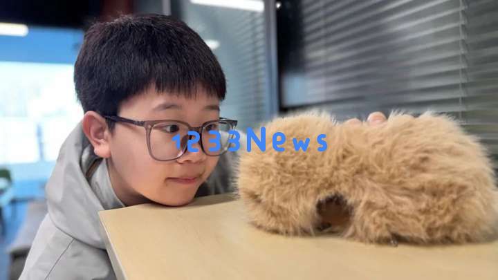 今年又一个火出海外的中国AI，萌翻了