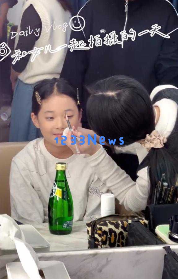 梅婷之女曾慕梅展现才华,12岁即成为瞩目收视新星,未来不可限量