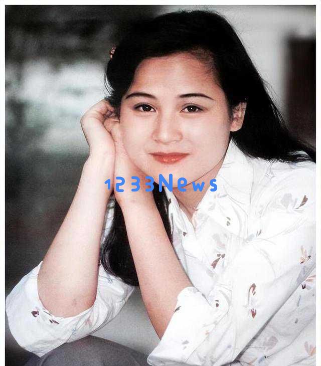 朱碧云放弃演艺事业赴美寻爱,创造幸福家庭成就另一番人生成功