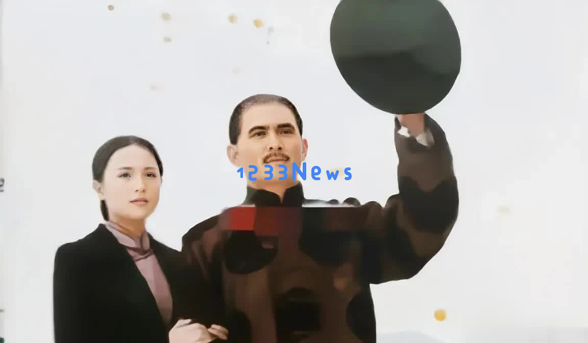 浏览朱媛媛从21岁到51岁间的18张优雅照片,才明白她的魅力一直如初