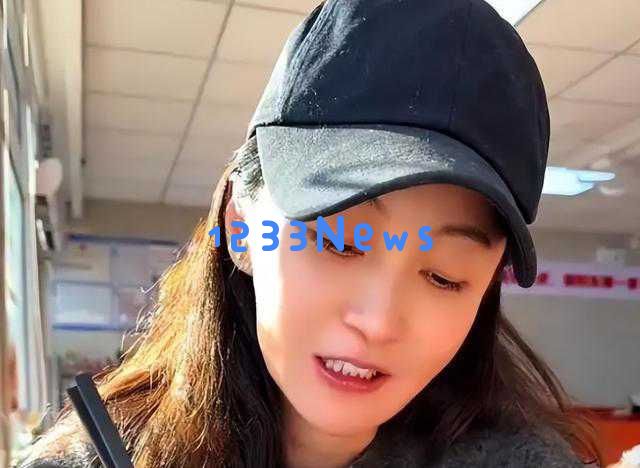 马伊琍再次获得白玉兰奖提名,昔日爱侣文章却跌落神坛,她展现出坚韧不拔的女神气质