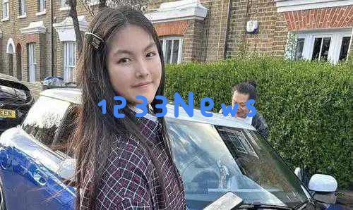 李湘晒奢华粽子庆端午,女儿时尚穿搭引发热议