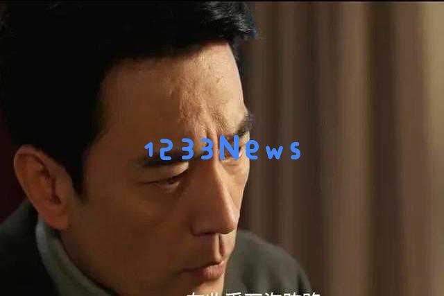 《以法之名》陈胜龙对周梅和张文菁采取行动,洪亮因此与江远展开冲突!