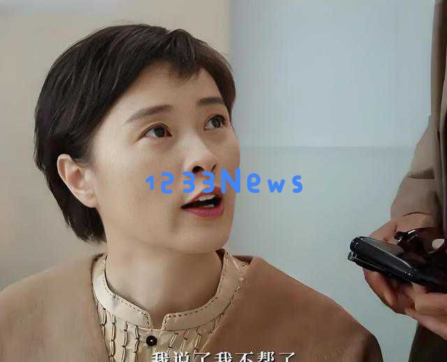 吴越与宋佳同台争艳,白玉兰舞台上友谊与实力共同绽放精彩