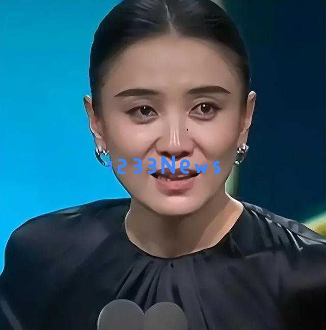 宋佳最新三张心情摄影曝光,连连夺得白玉兰视后引发众多惊喜