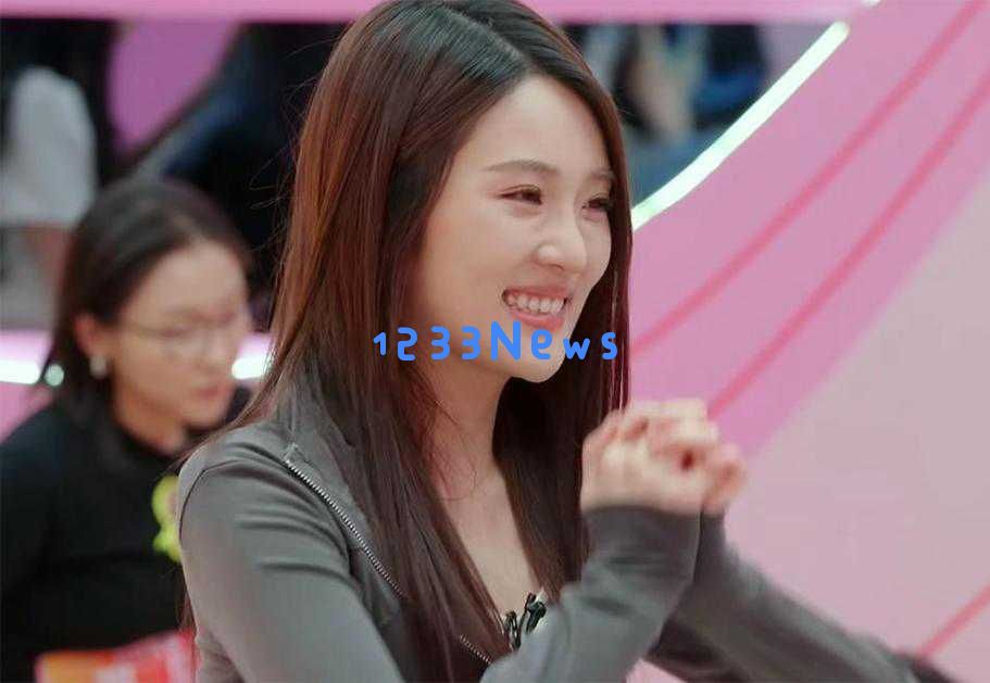 《让我来唱》张凯丽女儿不屑郝蕾与萧亚轩的邀请,背后到底是谁在为她买单?