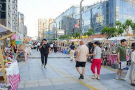 “苏大夜校市集嘉年华”激发城市夜间经济活力,引领新消费潮流