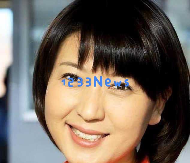 国民媳妇闫学晶,51岁迎来奶奶生活,45岁时又添二胎,这背后有何故事?
