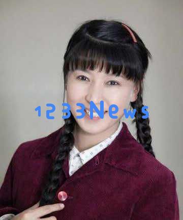 国民媳妇闫学晶,51岁迎来奶奶生活,45岁时又添二胎,这背后有何故事?