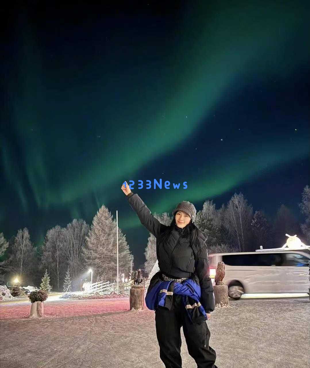 49岁林熙蕾素颜陪伴孩子度过暑假,旅行碎片记录精彩瞬间!