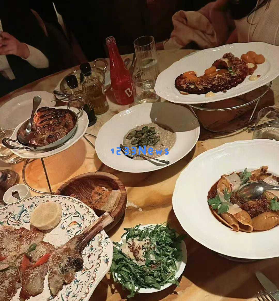 49岁林熙蕾素颜陪伴孩子度过暑假,旅行碎片记录精彩瞬间!