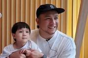 张致恒一家因欠租两个月被房东驱逐,妻子情绪失控引发家庭争吵和困扰