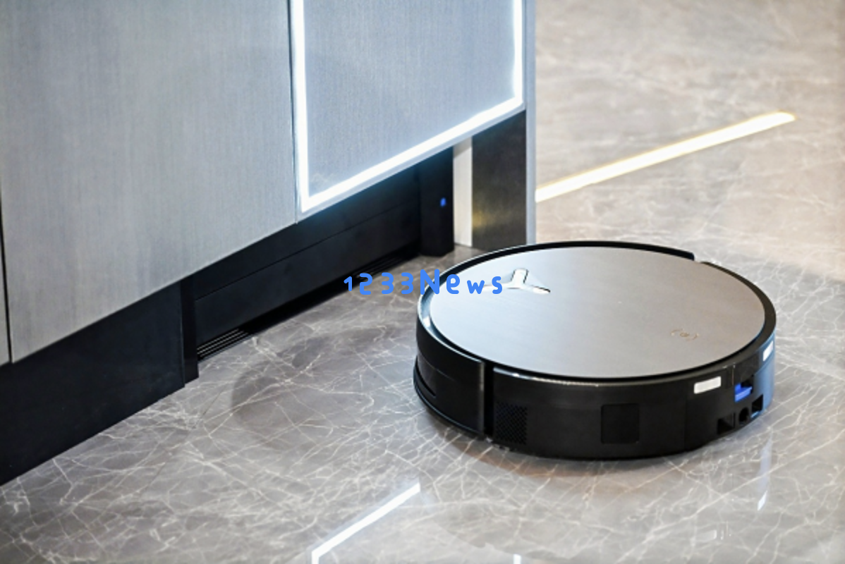 科沃斯联手红星美凯龙在上海隆重推出全嵌地宝X高定款,共同开启家居清洁一体化的新篇章