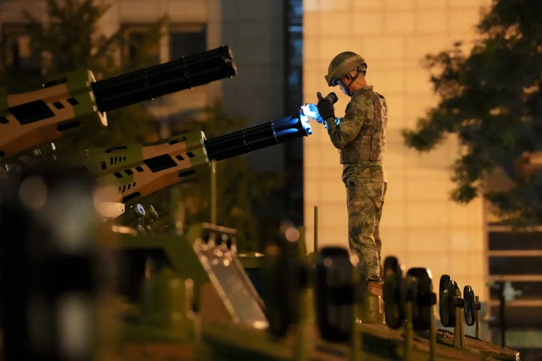 新华社发布视觉盛宴!100幅震撼人心的精彩图片!