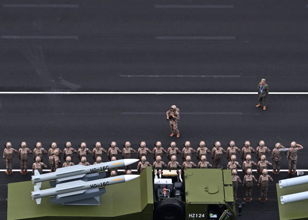 新华社发布视觉盛宴!100幅震撼人心的精彩图片!