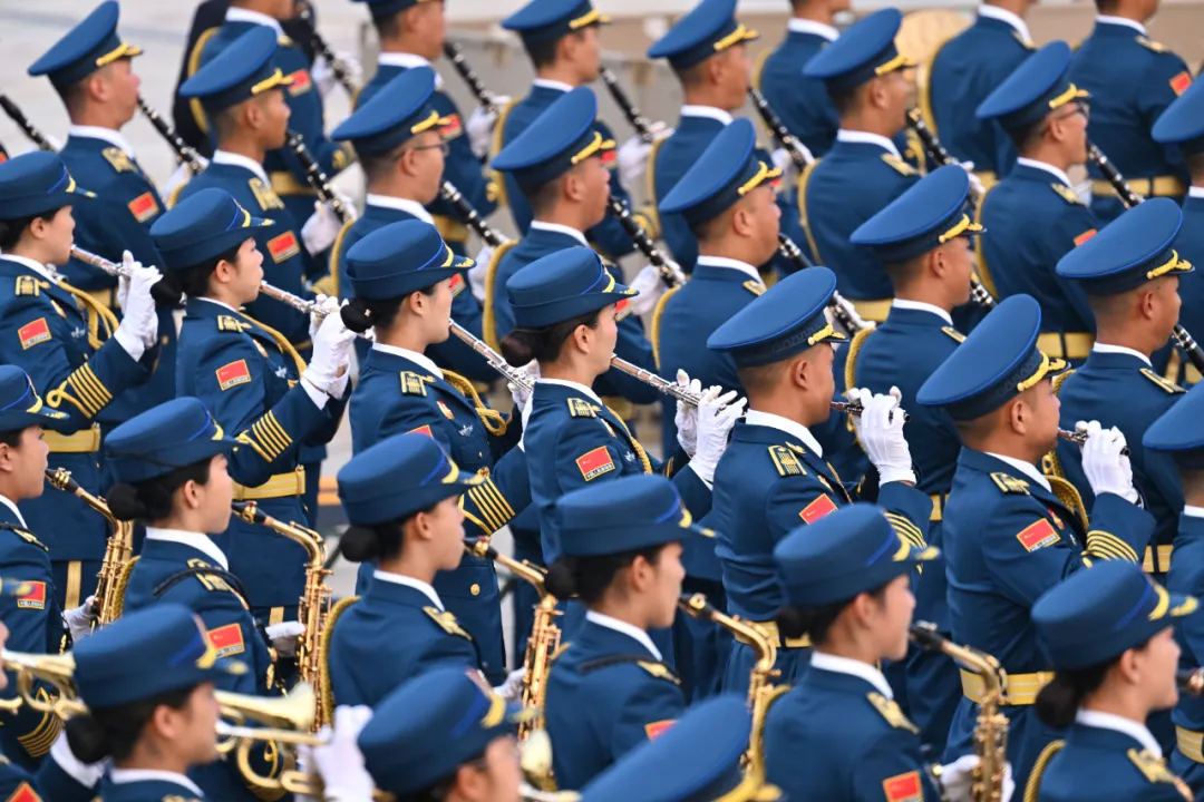新华社发布视觉盛宴!100幅震撼人心的精彩图片!