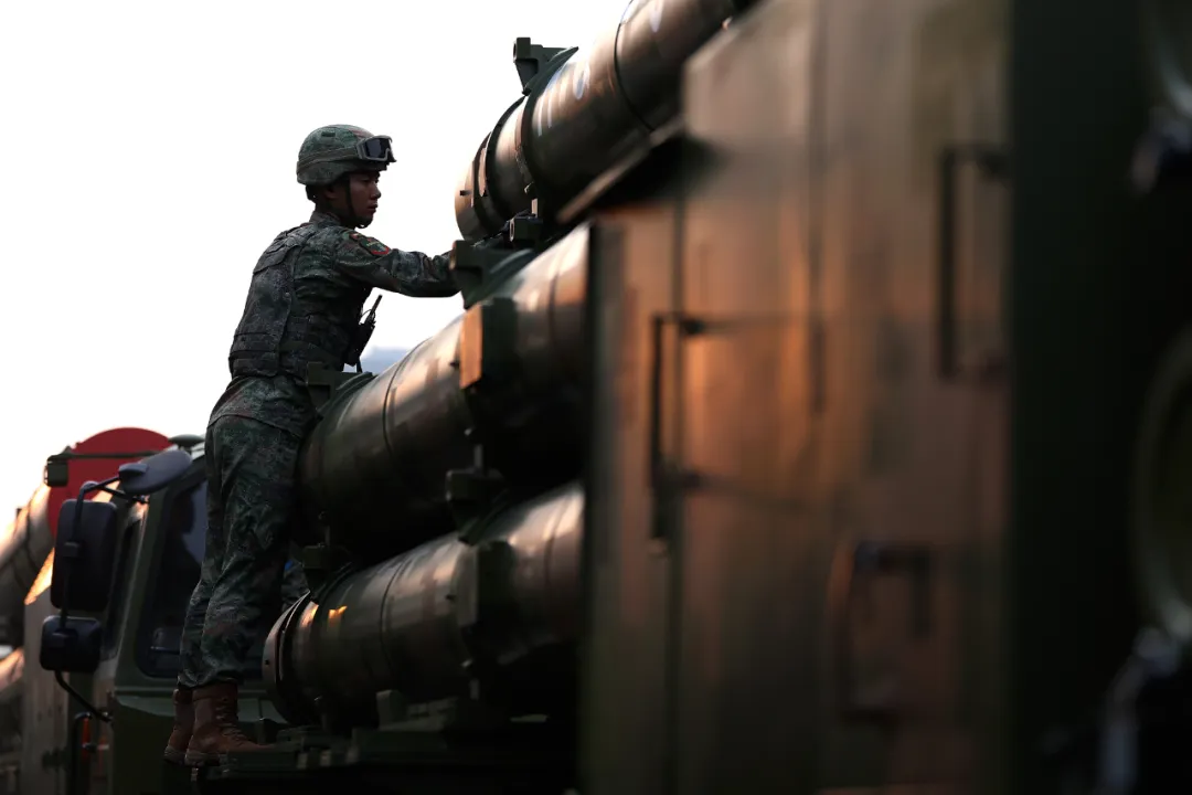 新华社发布视觉盛宴!100幅震撼人心的精彩图片!
