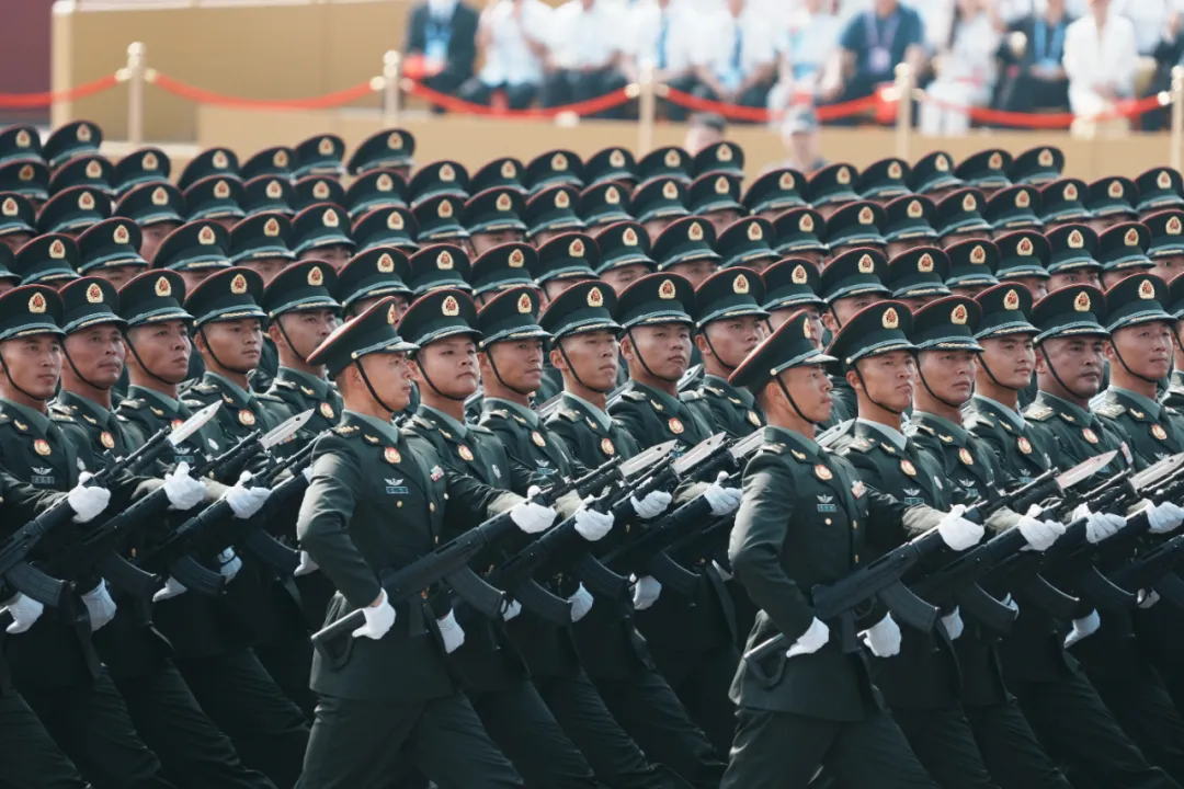 新华社发布视觉盛宴!100幅震撼人心的精彩图片!