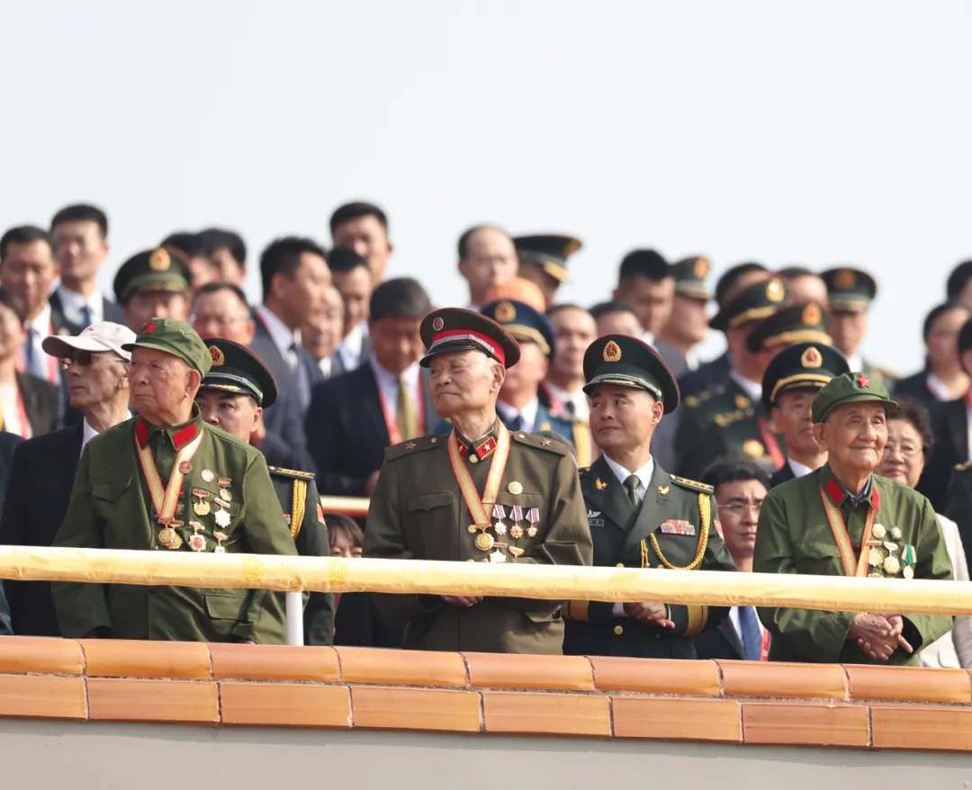 新华社发布视觉盛宴!100幅震撼人心的精彩图片!