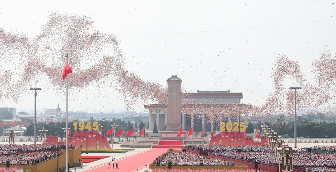 新华社发布视觉盛宴!100幅震撼人心的精彩图片!