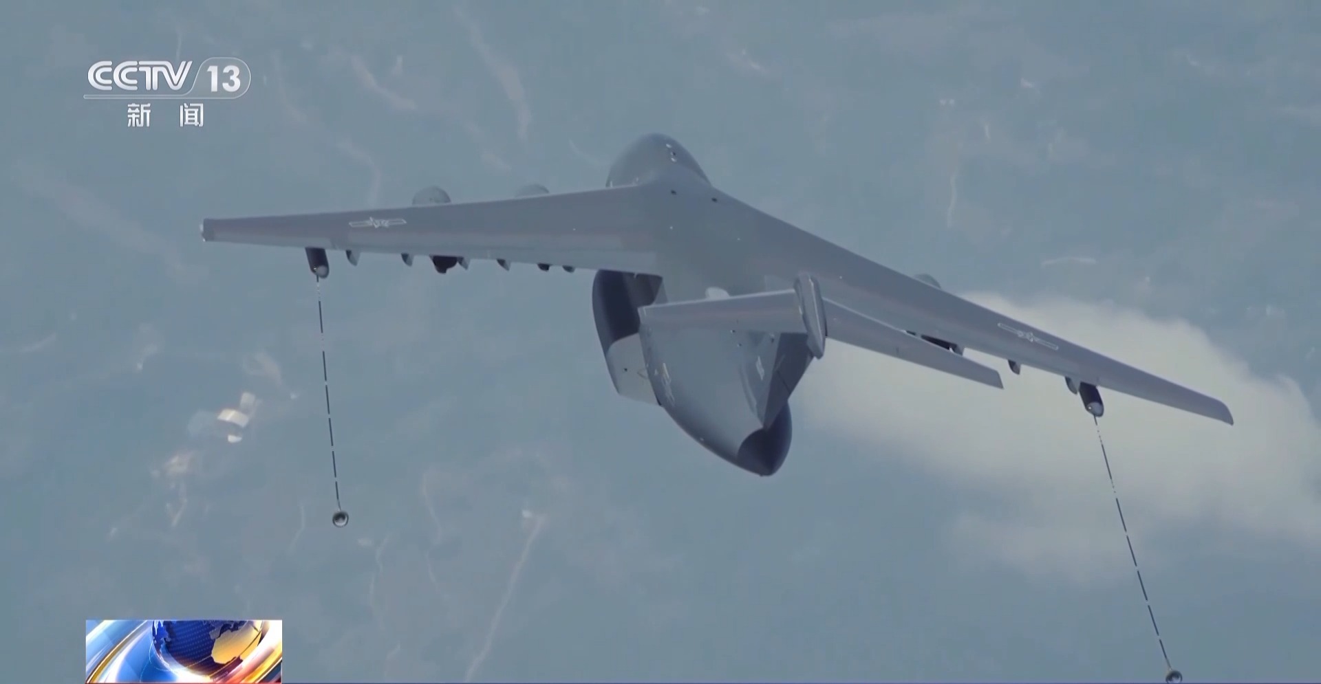 在空中“连线搭桥”空中加油:提升大国空军作战能力的关键“倍增器”