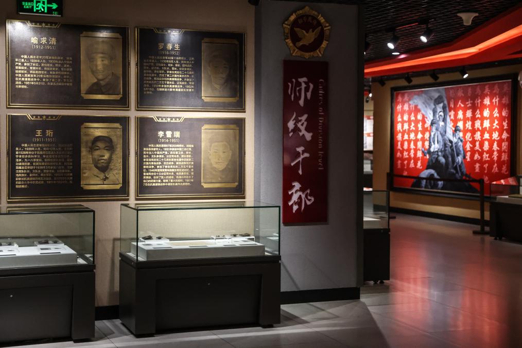 这些温暖的家书,寄托了来自最可爱的人们的心声与祝福!