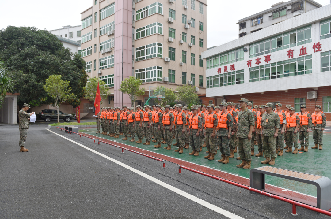 严阵以待!超强台风“桦加沙”即将来袭,人民子弟兵全力以赴保障安全