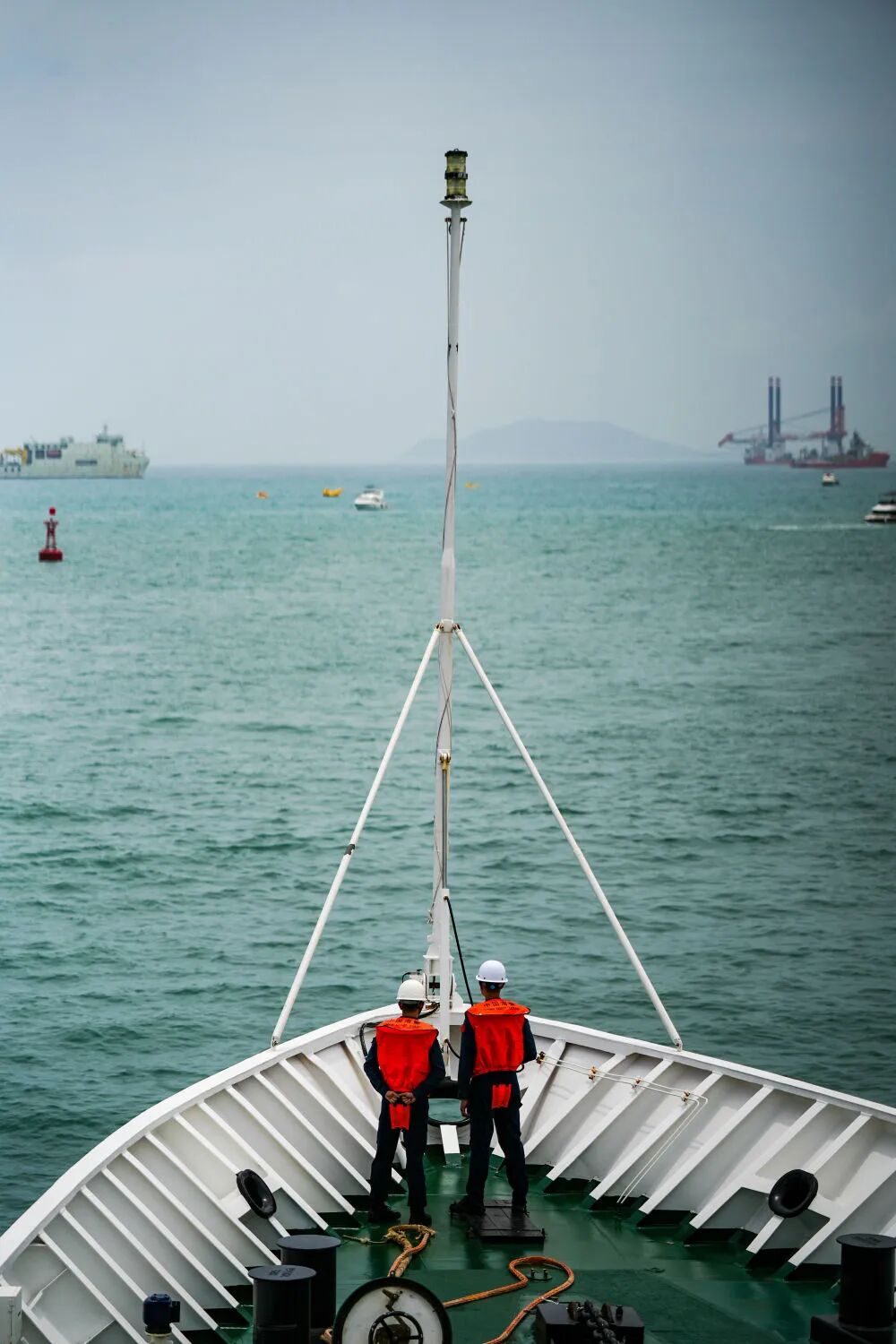 南海护卫者:坚定守护海疆的荣耀使命与责任