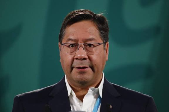 特朗普下达命令进行军事打击!美国军方发布行动视频详细展示