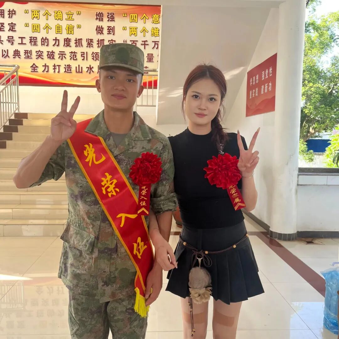 惊人!退役不到一个月,他再次选择重新入伍,成为军队的一员!