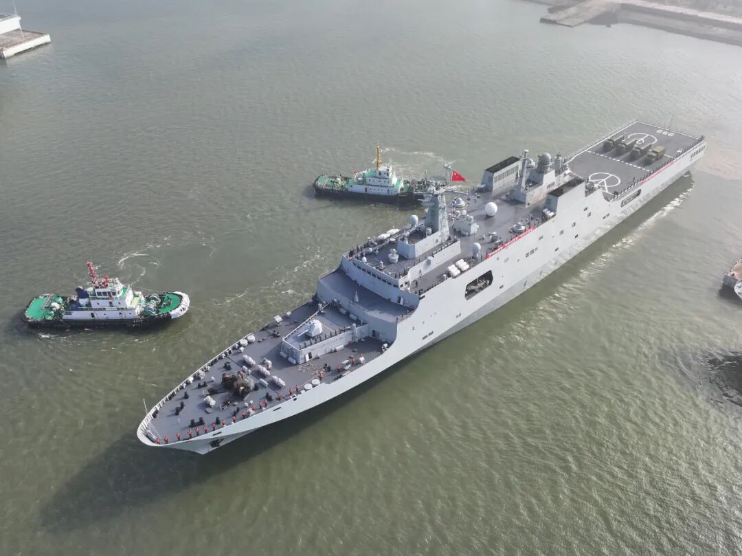 中方参演部队隆重出征“和平友谊-2025”联合演习活动