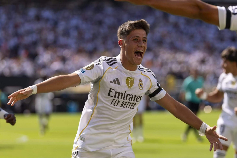 环足奖正式公布2025年度最佳新星候选球员名单,引发广泛关注与讨论 环足奖正式公布2025年度最佳新星候选球员名单,引发广泛关注与讨论