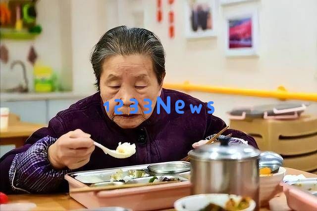 专家警告:如果长期每天只进食两餐,六个月内可能会引发这四种健康问题