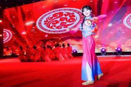 安徽:中马师生共同迎接新春交流文化故事与传统 安徽:中马师生共同迎接新春交流文化故事与传统