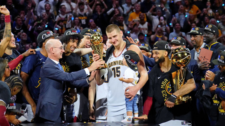 近十年NBA总决赛FMVP排行詹姆斯位列榜首