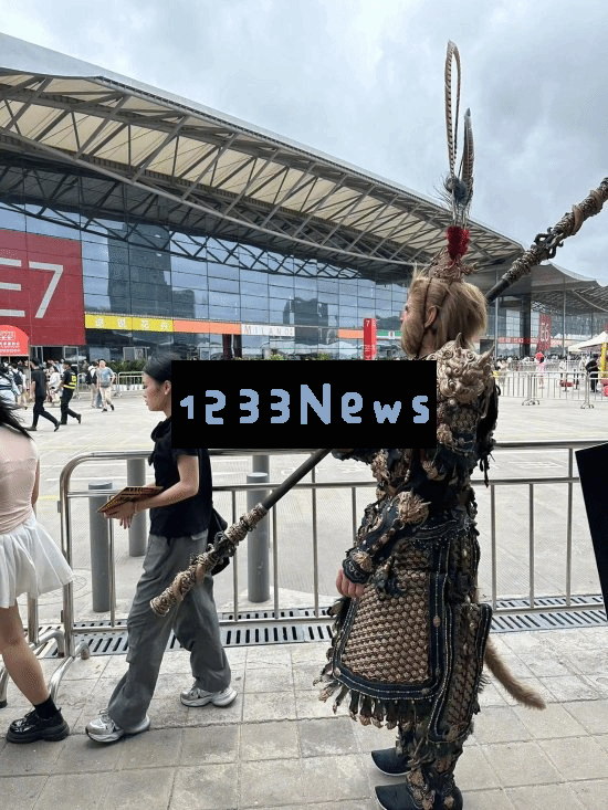 史诗级同框：ChinaJoy现场上演天命人大战拉塔恩