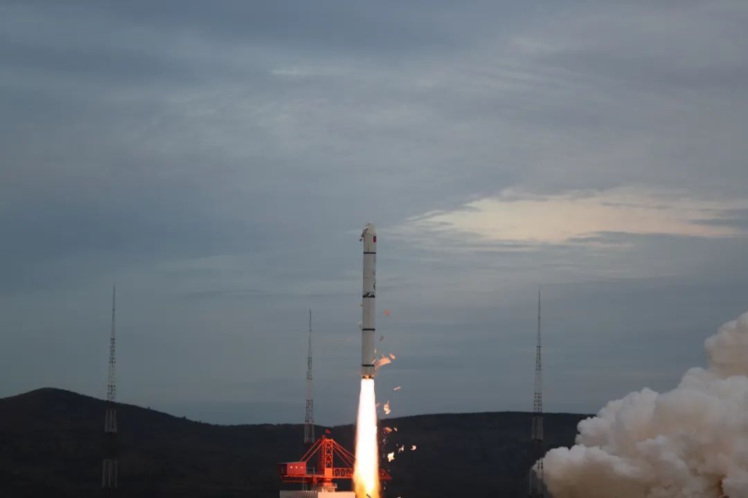 我国成功发射5米S_SAR01星！_探索发现
