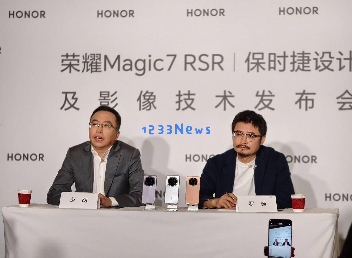 荣耀影像技术全新升级，眼下拍照市场仅有两家实至名归可与之抗衡？
