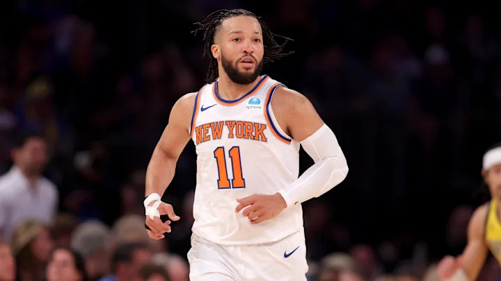 NBA季后赛尼克斯对活塞半场总结麦迪逊花园热情高涨！尼克斯半场仅获得两个罚球机会