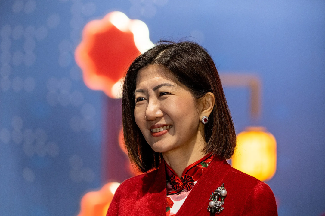 “她凭什么得到这个荣誉榜单的认可？”