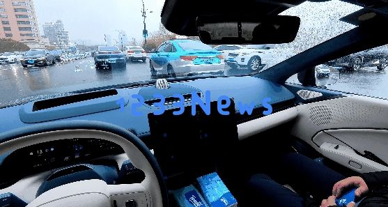 28万多能买一台5米长的车 领克900的性价比有点夸张