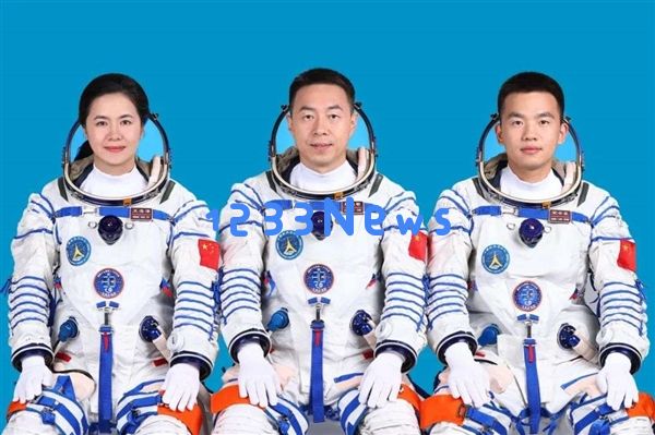神舟十九号成功完成任务，安全返回地球，撤离国际空间站