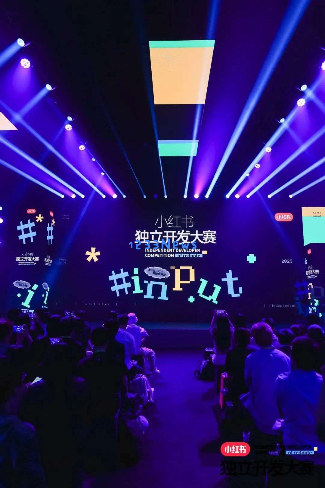 在小红书上，怎么长出了这些脑洞大开的 AI 应用 
