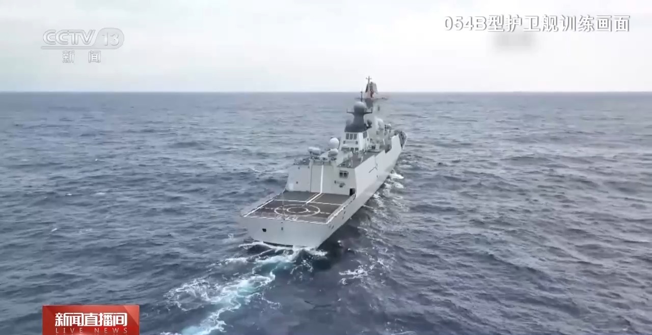 无焰电磁武器与无人机投弹系统……我国陆海空军新装备不断更新升级