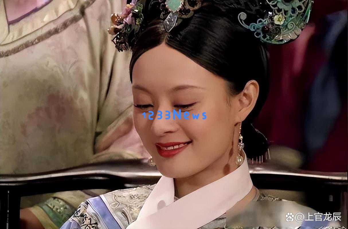 孙俪与叶青同框引发热烈讨论，娱乐圈中的友情是否真的能够超越名利的诱惑？